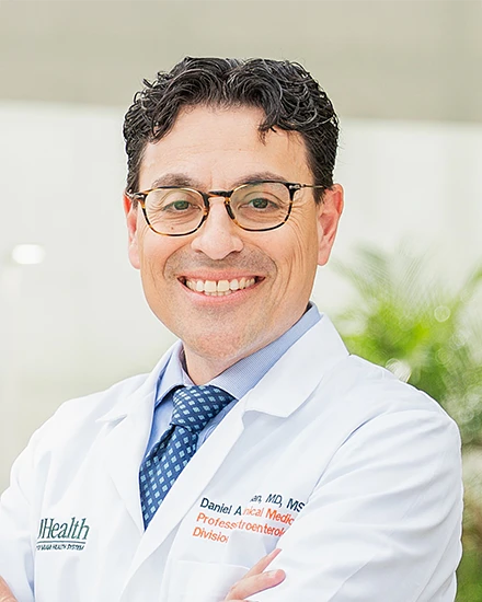 headshot of dr. sussman